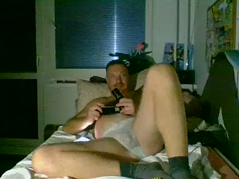 82liska online show from 10-25-25, 05:04