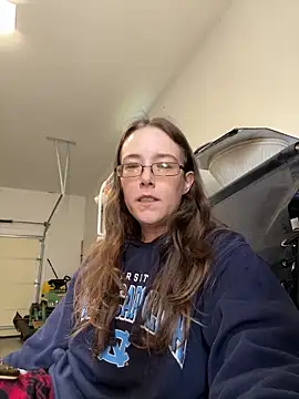 Snapshot of Dakota_02 chatting on 02-18-25, 02:06 Dakota 02 online show from 02-18-25, 02:06