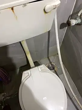 Rahuldhe22 online show from 12-31-24, 10:01