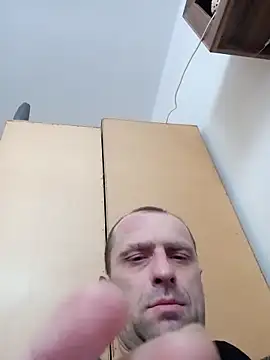 Roman0798 online show from 02-15-25, 11:06