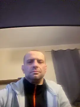 Snapshot of Roman0798 chatting on 01-05-26, 06:55 Roman0798 online show from 01-05-26, 06:55