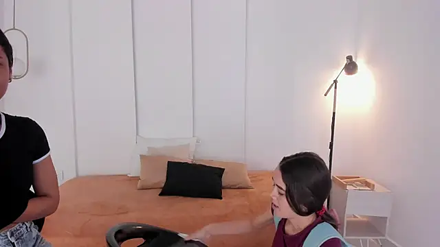 sexychanell 18 online show from 01-05-25, 12:42