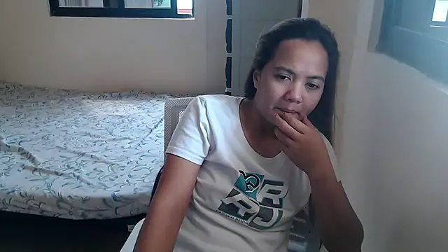 xTheLastVIRGINx online show from 10-08-25, 05:05