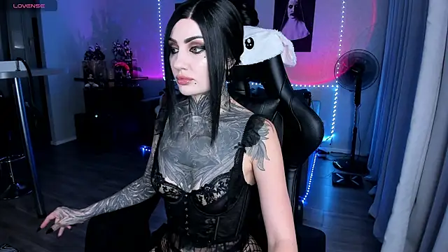 Snapshot of RachelQueen_ chatting on 07-30-26, 10:03 RachelQueen online show from 07-30-26, 10:03