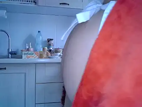 Snapshot of LediLedaxx chatting on 12-29-24, 09:28 LediLedaxx online show from 12-29-24, 09:28