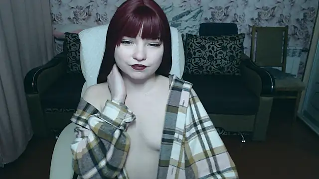 tiny pixiee online show from 10-26-25, 07:20