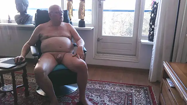 Snapshot of Exhib070 chatting on 03-02-26, 03:08 Exhib070 online show from 03-02-26, 03:08