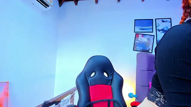 Gretta Queen online show from 10-27-25, 06:34