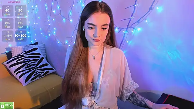 xwiuiwx online show from 02-12-25, 04:55