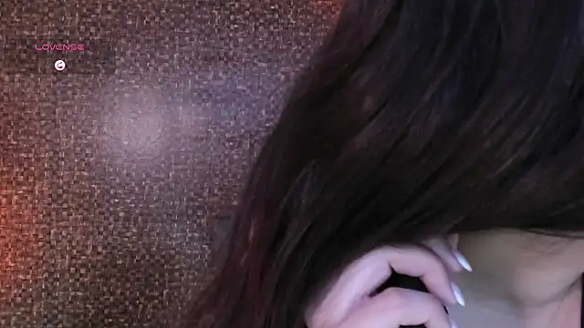 Snapshot of Apartment28 chatting on 07-02-26, 02:33 Apartment28 online show from 07-02-26, 02:33