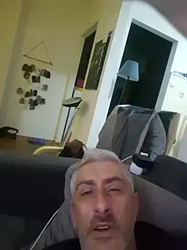 Snapshot of DildoG45 chatting on 01-09-26, 01:30 DildoG45 online show from 01-09-26, 01:30