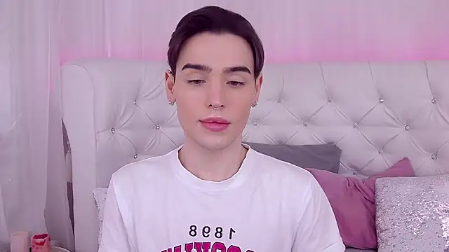 Snapshot of RobbyCharming chatting on 02-09-25, 07:41 RobbyCharming online show from 02-09-25, 07:41