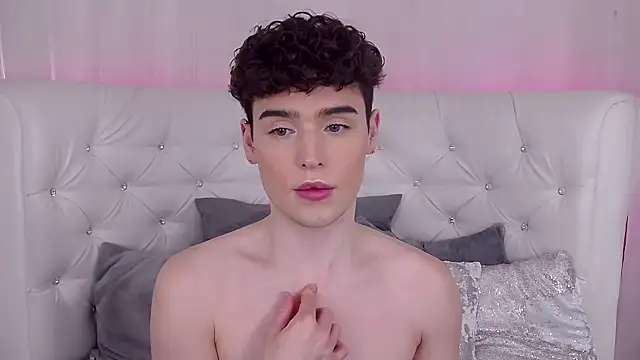 Snapshot of RobbyCharming chatting on 10-12-25, 04:33 RobbyCharming online show from 10-12-25, 04:33