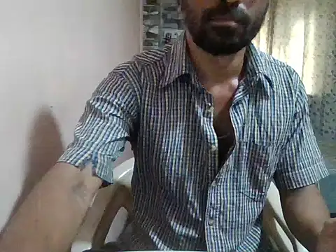 Snapshot of sexx4 chatting on 05-25-26, 11:38 sexx4 online show from 05-25-26, 11:38