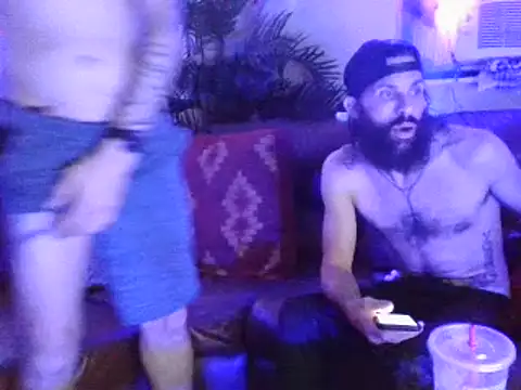 Snapshot of ItalianPapiDripDrip chatting on 01-06-25, 12:02 ItalianPapiDripDrip online show from 01-06-25, 12:02