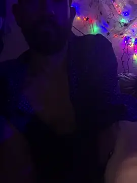 Snapshot of ItalianPapiDripDrip chatting on 01-16-25, 12:09 ItalianPapiDripDrip online show from 01-16-25, 12:09