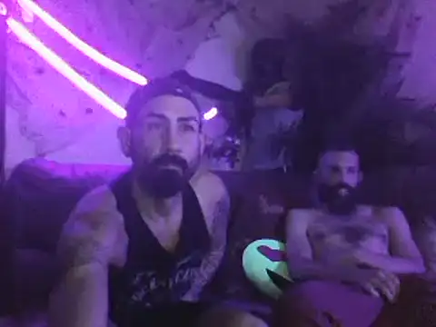 Snapshot of ItalianPapiDripDrip chatting on 02-04-25, 07:29 ItalianPapiDripDrip online show from 02-04-25, 07:29