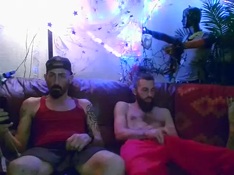 Snapshot of ItalianPapiDripDrip chatting on 02-14-25, 10:49 ItalianPapiDripDrip online show from 02-14-25, 10:49