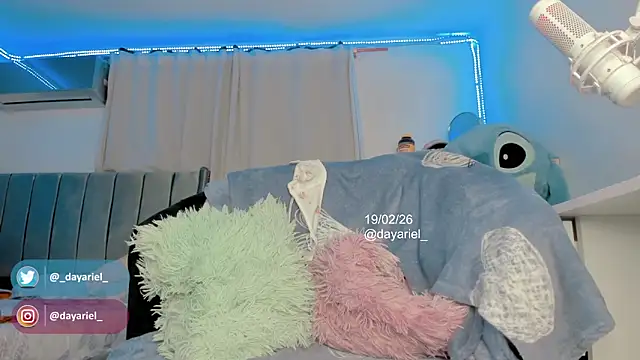 Yellowranger1 online show from 02-20-26, 06:26