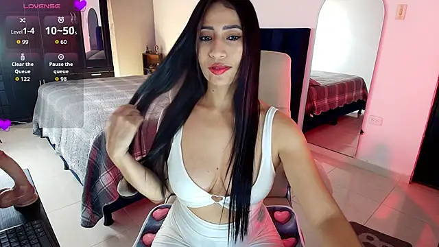 Snapshot of Megan_Chat chatting on 09-09-25, 08:03 Megan Chat online show from 09-09-25, 08:03