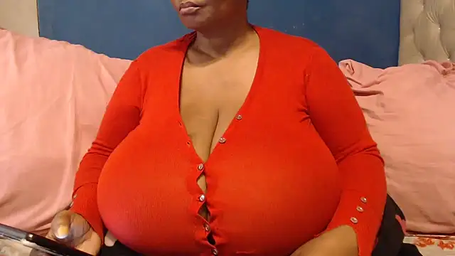 CUTEFIRMMELONSS online show from 10-02-25, 09:38