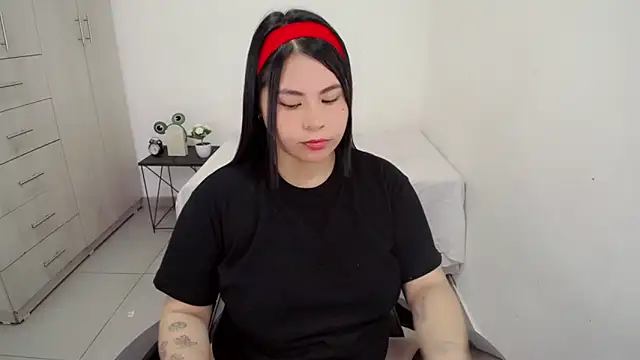 Youlittlepervertt  online show from 02-11-26, 06:35