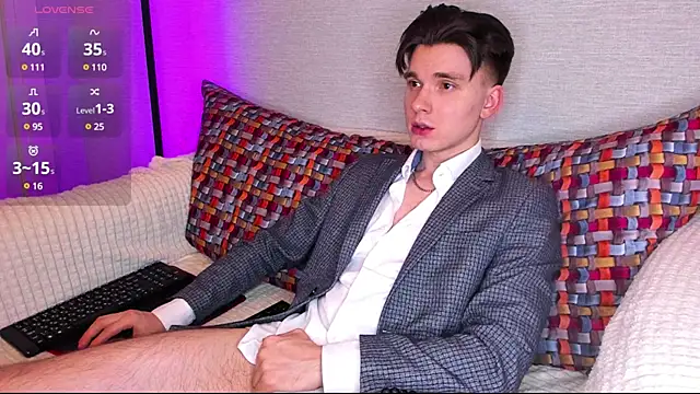 maxboy4 online show from 01-30-25, 04:45