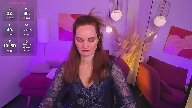 SaraSubtlety online show from 04-01-26, 01:41