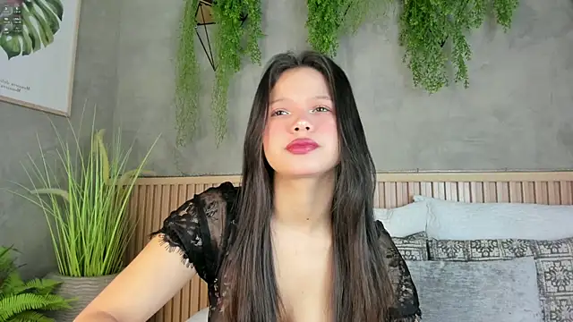 Snapshot of candy_beck chatting on 01-15-25, 03:39 candy beck online show from 01-15-25, 03:39