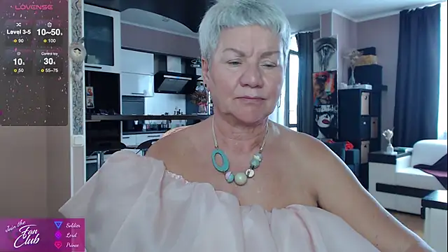 roxana brooks online show from 09-22-25, 01:24