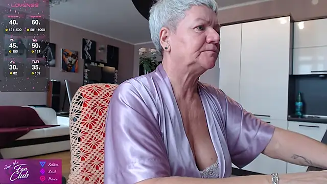 roxana brooks online show from 10-14-25, 07:09