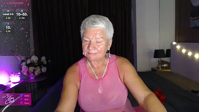 roxana brooks online show from 01-16-26, 01:59