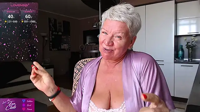 roxana brooks online show from 07-18-26, 06:06