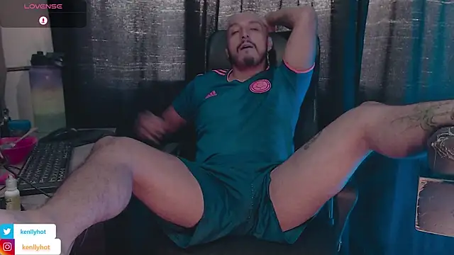 KenllyH online show from 04-03-26, 10:19