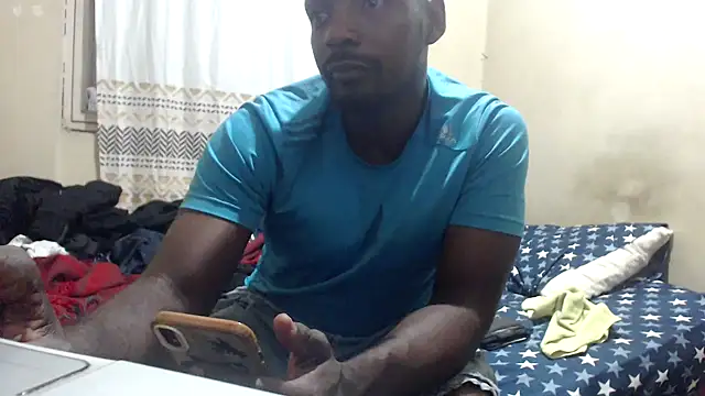 Snapshot of HARLEXBIGCOCK chatting on 02-28-25, 04:43 HARLEXBIGCOCK online show from 02-28-25, 04:43