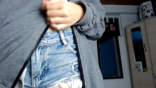 Snapshot of Nasty_019 chatting on 12-12-24, 06:25 Nasty 019 online show from 12-12-24, 06:25