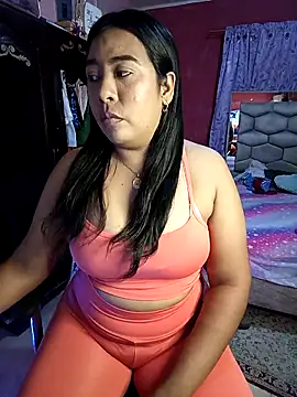 Snapshot of patty_bersh chatting on 03-22-25, 09:21 patty bersh online show from 03-22-25, 09:21