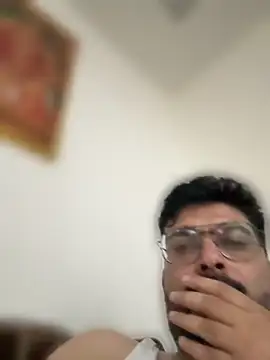 Snapshot of hot_rajat chatting on 05-20-26, 01:17 hot rajat online show from 05-20-26, 01:17