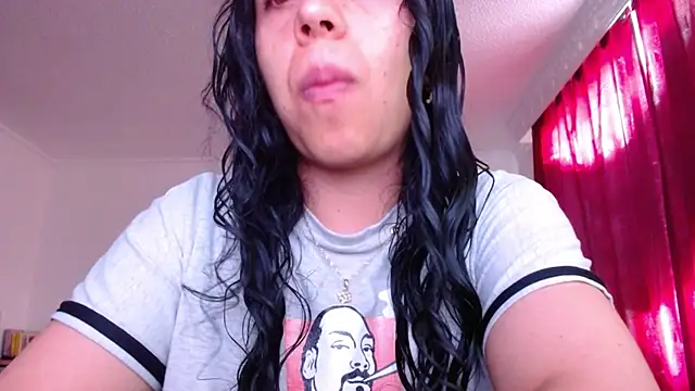 Snapshot of VALERY_MEER chatting on 07-08-26, 12:20 VALERY MEER online show from 07-08-26, 12:20