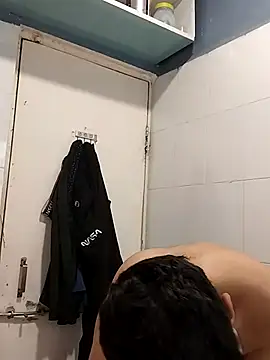 Snapshot of sam_nss chatting on 11-27-25, 05:09 sam nss online show from 11-27-25, 05:09