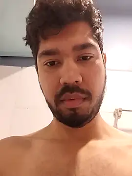 Snapshot of sam_nss chatting on 12-21-25, 05:47 sam nss online show from 12-21-25, 05:47