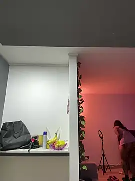 Snapshot of virtualseexchile chatting on 03-15-25, 08:26 virtualseexchile online show from 03-15-25, 08:26