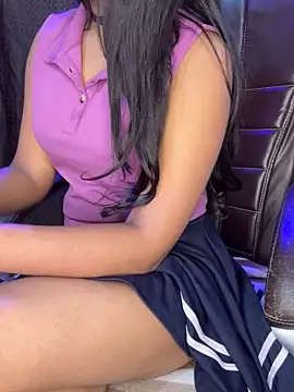 Snapshot of SCHOOL_Girl_0 chatting on 12-11-24, 05:26 SCHOOL Girl 0 online show from 12-11-24, 05:26