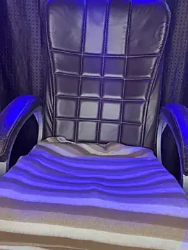 Snapshot of SCHOOL_Girl_0 chatting on 12-18-24, 10:19 SCHOOL Girl 0 online show from 12-18-24, 10:19