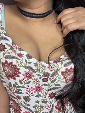 Snapshot of SCHOOL_Girl_0 chatting on 09-18-25, 03:25 SCHOOL Girl 0 online show from 09-18-25, 03:25