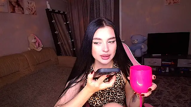   Malika   online show from 09-23-25, 01:58