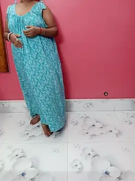 Snapshot of Bengali-boudi chatting on 07-17-26, 06:35 Bengali-boudi online show from 07-17-26, 06:35