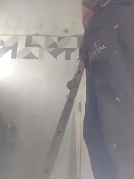 Snapshot of dheck2020 chatting on 10-08-25, 10:35 dheck2020 online show from 10-08-25, 10:35