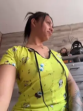 J loren online show from 02-11-26, 06:57