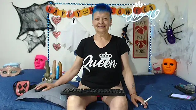 loquitaqueen011 online show from 10-26-25, 03:29